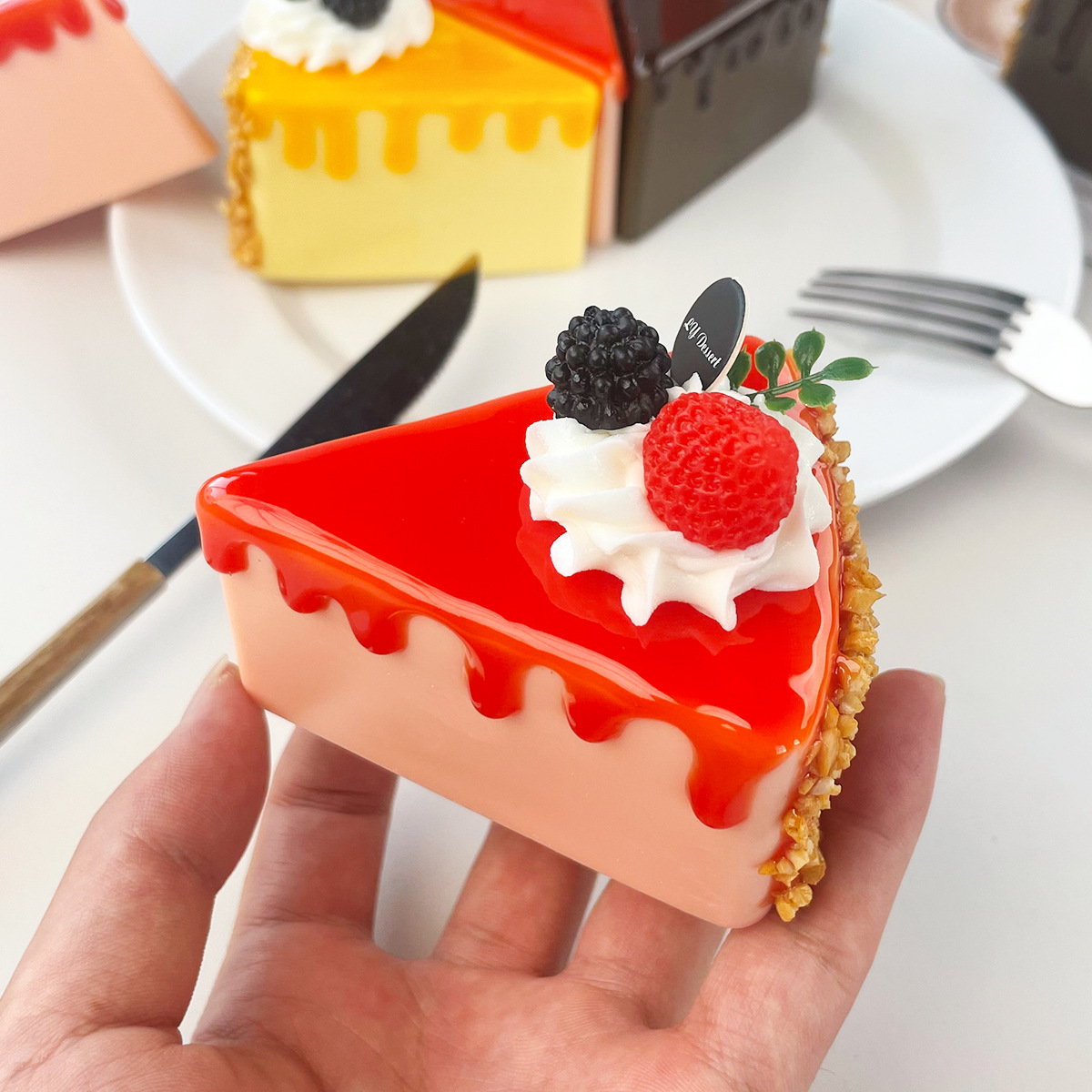 Bolo de Aniversário Falso em F - Photography Triangle avaliação e preço