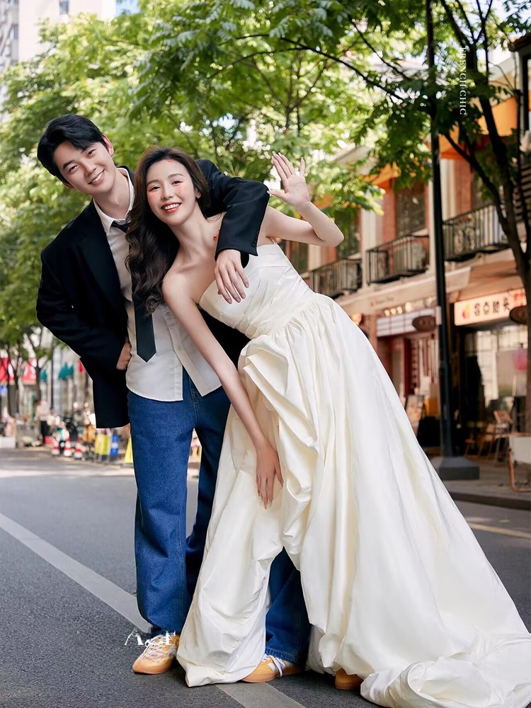 Vestido de Casamento Estilo Co - Photography Young avaliação e preço